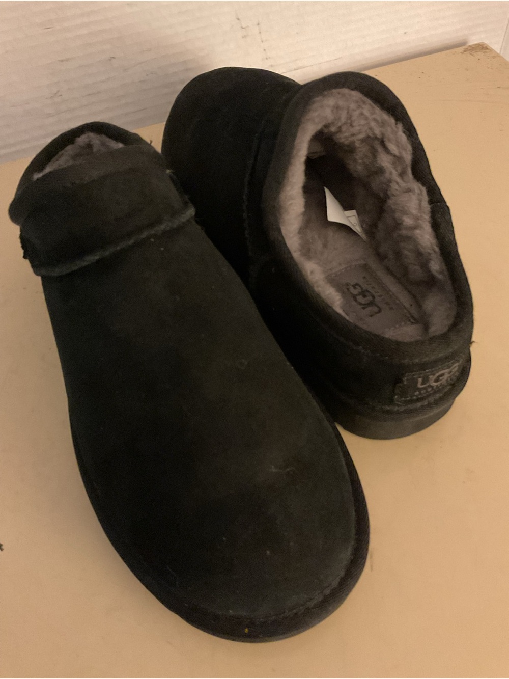 UGG women black suede platform classic slipper shoes US 9